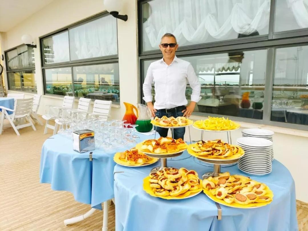 Hotel Igea Spiaggia Bellaria – Igea Marina Kültér fotó