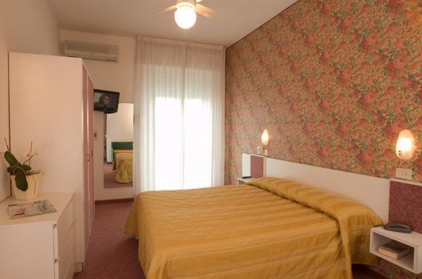 Hotel Igea Spiaggia Bellaria – Igea Marina Kültér fotó