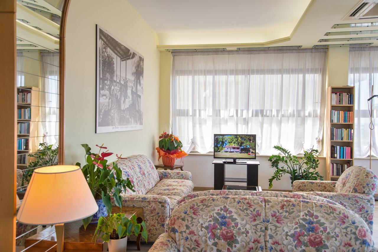Hotel Igea Spiaggia Bellaria – Igea Marina Kültér fotó